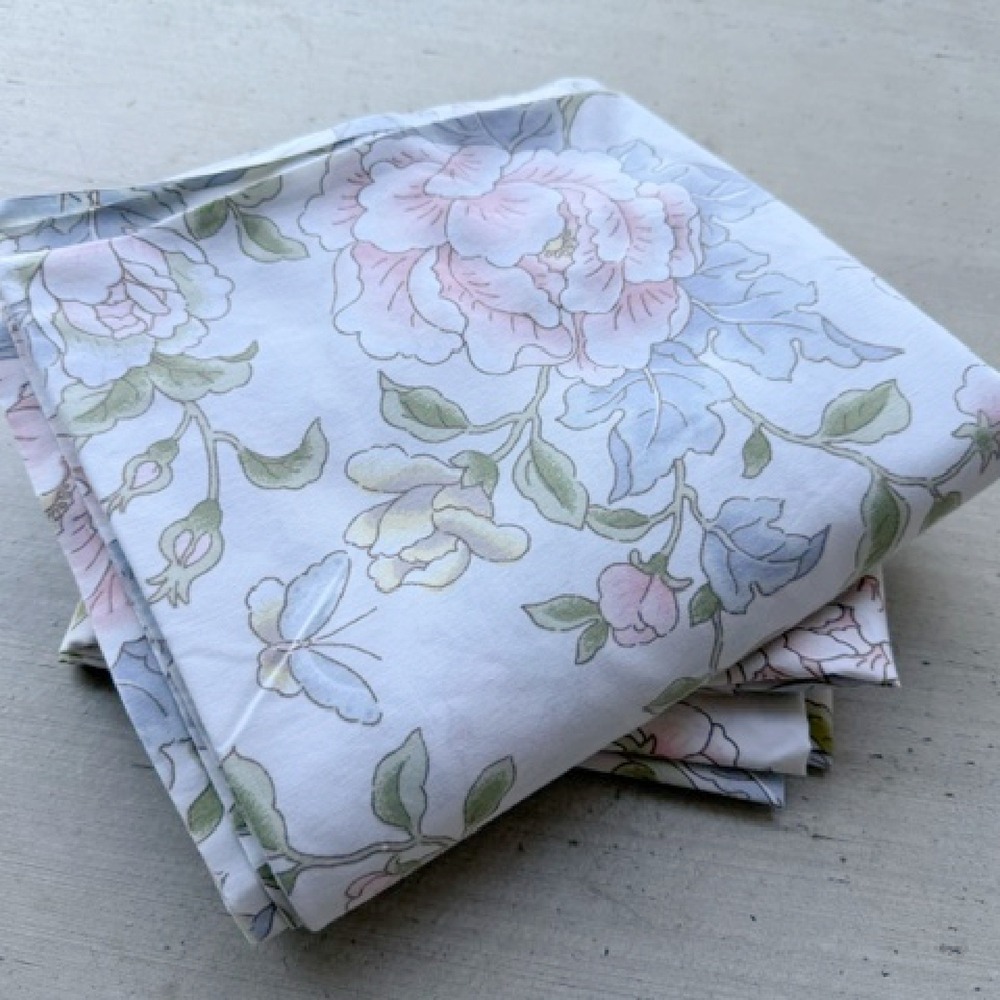 Vintage Full Size sheet Set Pastel Beautiful Floral, Springmaid